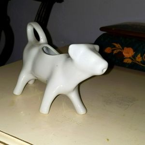 BIA Cow creamer